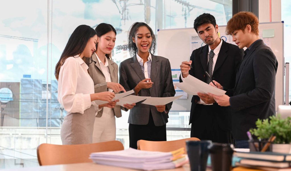 Diploma-in-Business-Management-1